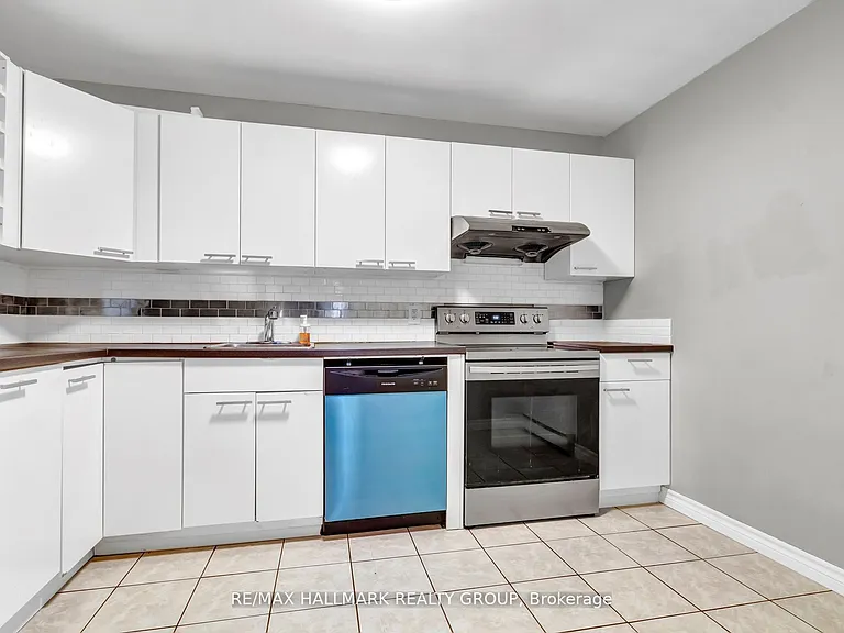 460 Fenerty Ct #1 — Photo 11