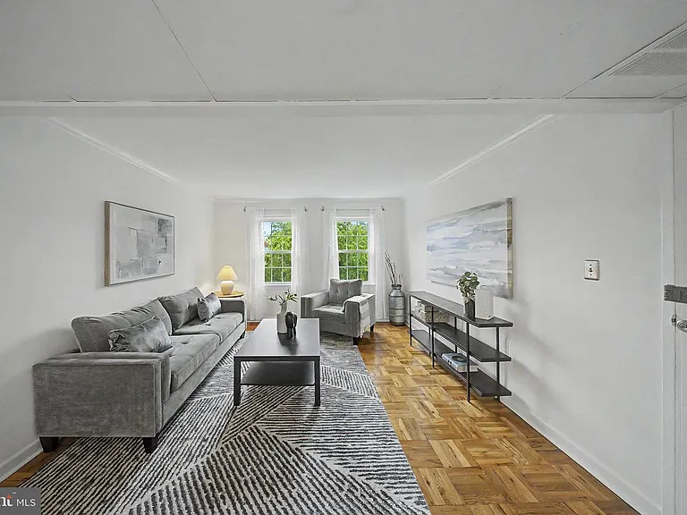 6607 Potomac Ave #C2 — Photo 4