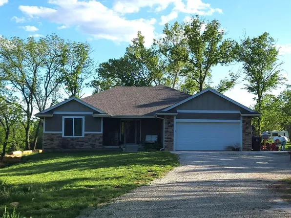 1929 SE 85th St, Wakarusa, KS 66546
