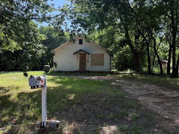 209 L St NE, Ardmore, OK 73401