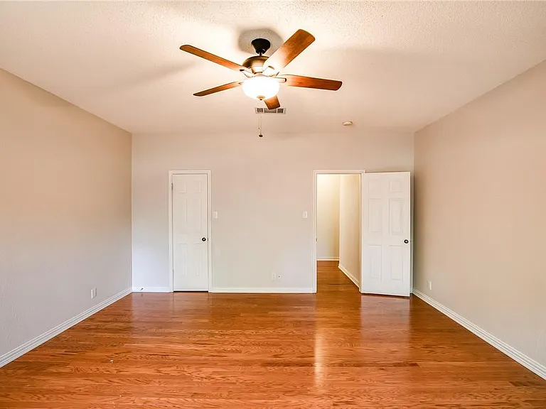 1706 Chino Cv — Photo 15