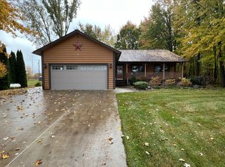13271 Gilbert Rd, Riley, MI 48041