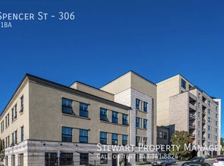 45 Spencer St #306, Ottawa, ON K1Y2P5