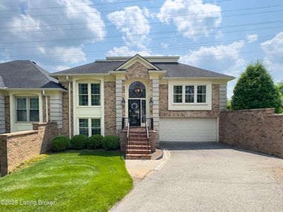 1204 Wellington Pl, Windy Hills, KY, 40207