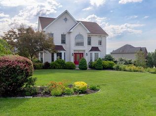 501 Hidden Ct, Mc Kees Rocks, PA 15136