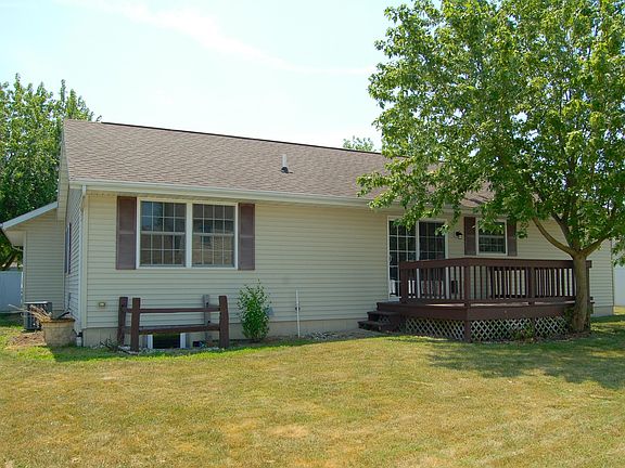 2nd image of 4625 Hidden Creek Ln