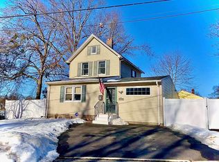382 Curry Ave, Englewood, NJ 07631