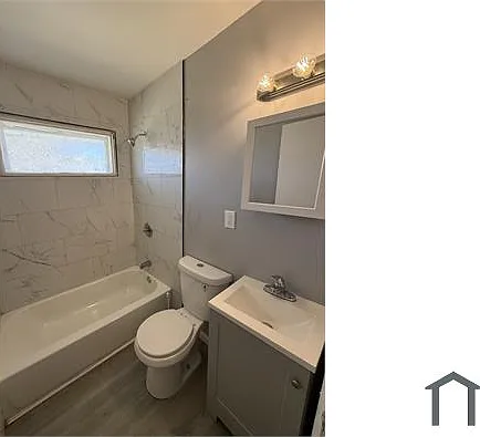 323 Shepley Dr — Photo 6