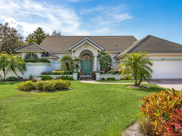 720 Turkey Oak Ln, Naples, FL 34108