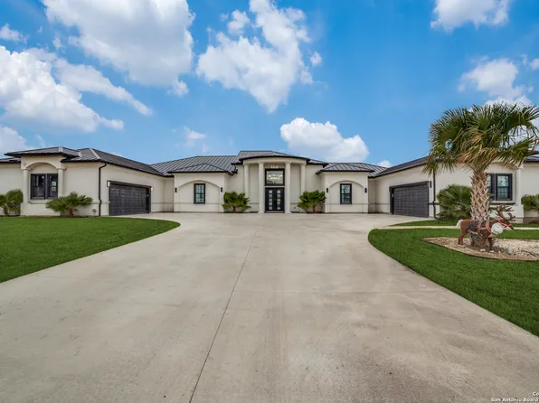 903 Gillette Blvd, San Antonio, TX 78224