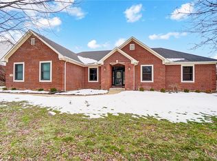 349 Chapel Dr, Springboro, OH 45066