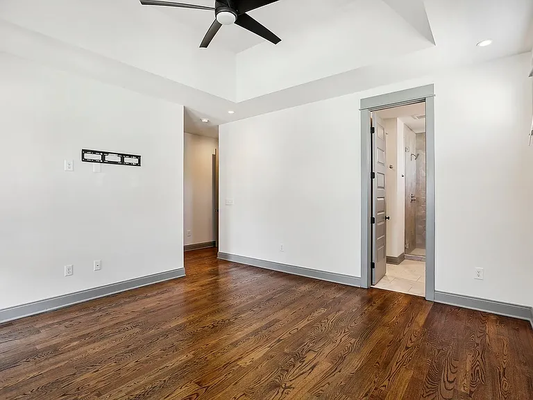 717 Stockell St — Photo 14