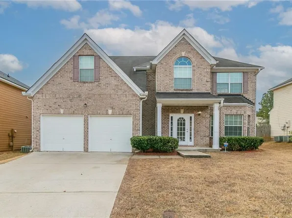 610 Maltese Dr, Atlanta, GA 30349