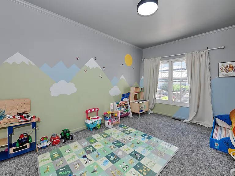 26300 W Chatham Dr — Photo 40