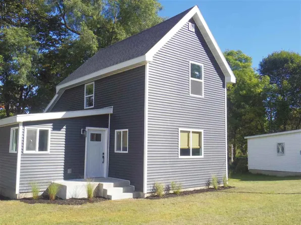 829 Pleasant Ave, Boyne City, MI 49712