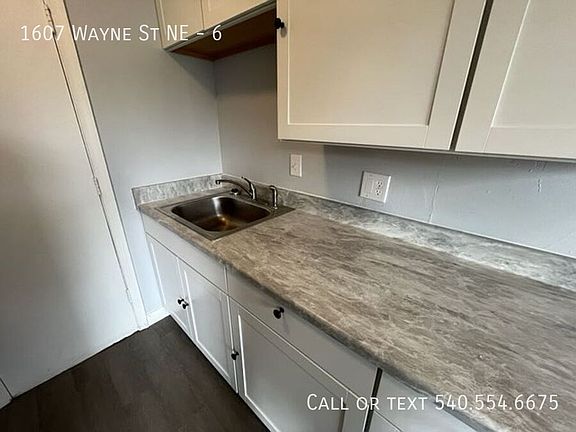 2nd image of 1607 Wayne St NE #6