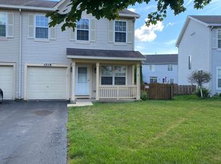 1719 Sierra Trl, Romeoville, IL 60446