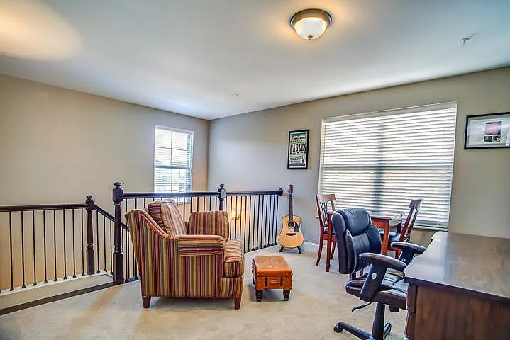 213 Bixby Private Ln — Photo 15