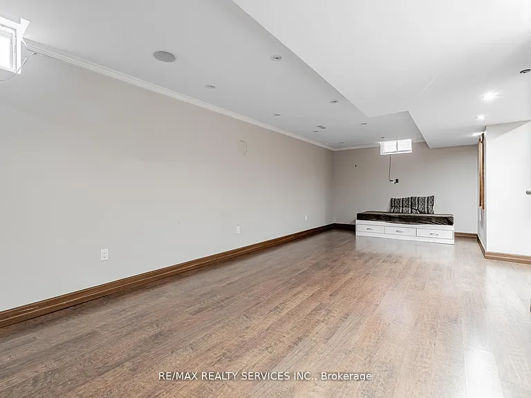 28 Siena Dr — Photo 44