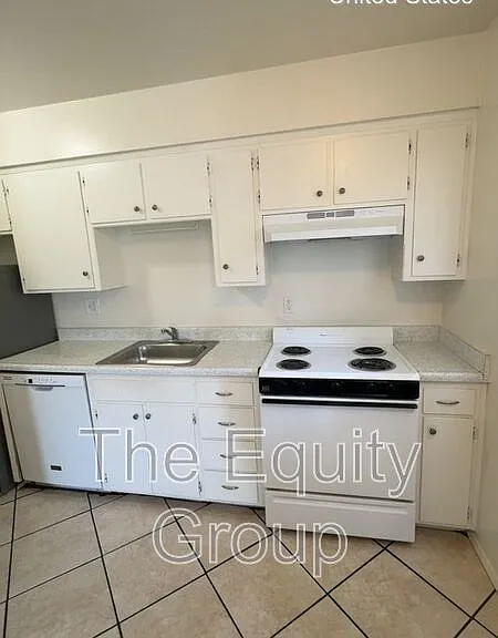 310 N Orange Ave #12 — Photo 7