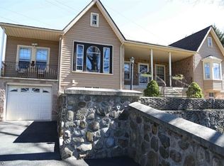 164 McKinley Ave, East Hanover, NJ 07936