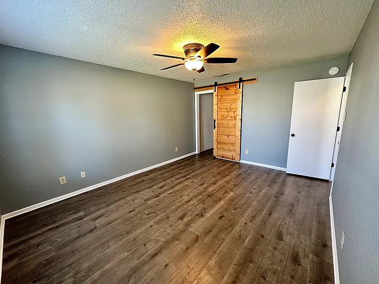 1719 Elijah Blue Dr — Photo 15
