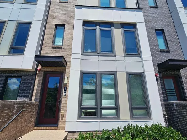 160 Ike Dr, Alexandria, VA 22314