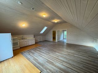 1852 Crystal Springs Ln APT 2, Fairfield, IA 52556