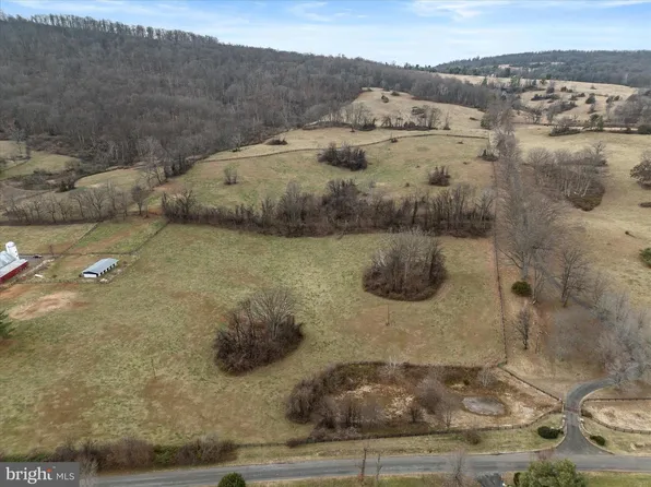 Merry Oaks Rd, The Plains, VA 20198