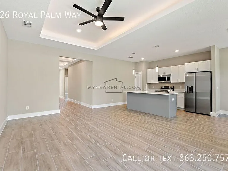 326 Royal Palm Way — Photo 15