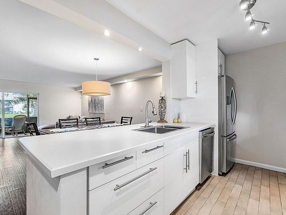 2nd image of 110 70th St #103