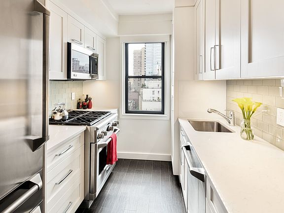 4th image of 175 E 74th St APT 15E