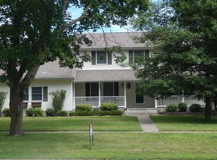 802 S College Ave, Aledo, IL