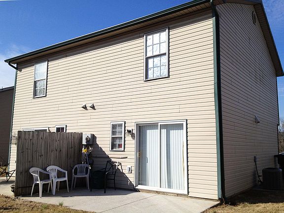 4th image of 1820 Bennington St SE #22 & 1824-26
