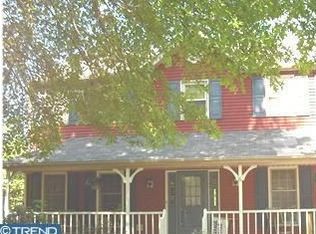 6 Seedling Dr, Holland, PA 18966