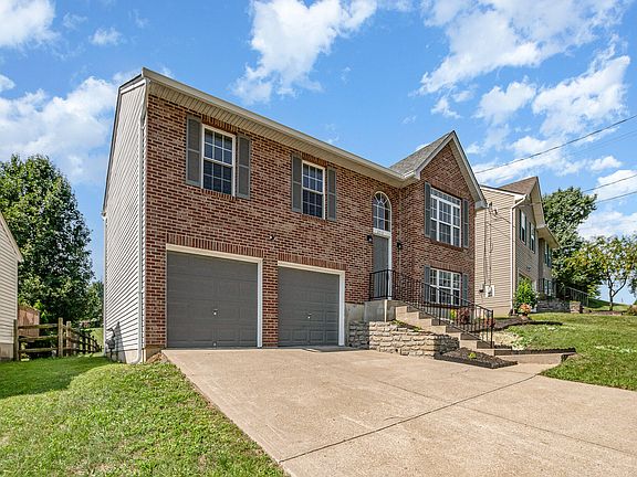 3rd image of 2513 Evergreen Dr