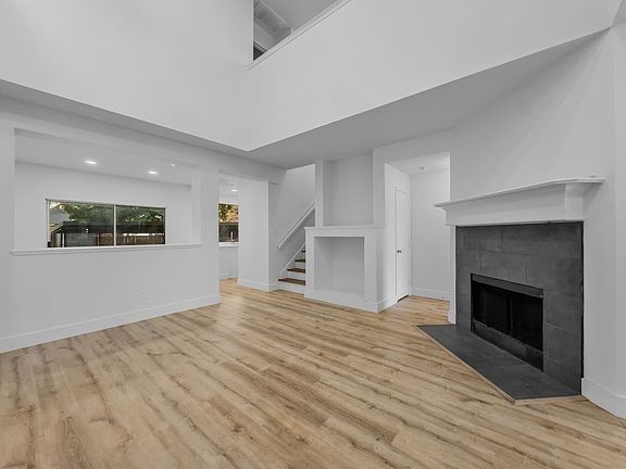 3rd image of 1020 Cheddar Ct