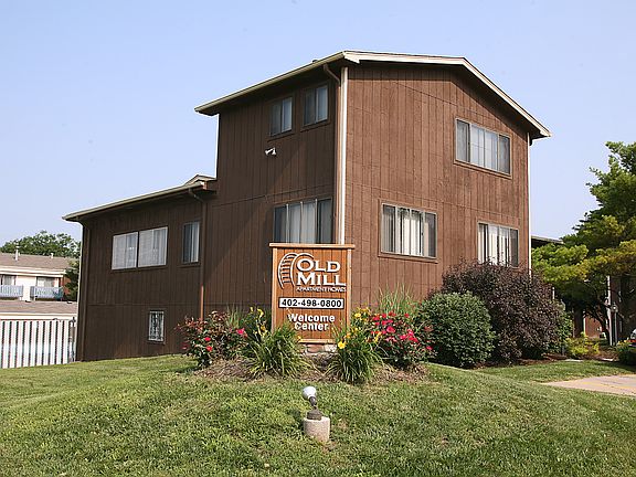 3rd image of 10905 N Mill Ct #6-04