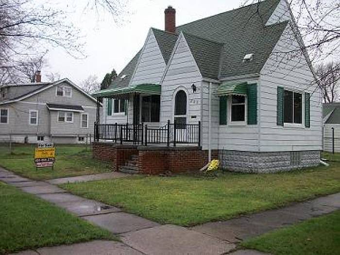 203 16th Street