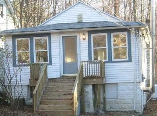 6 Mapleshade Rd, West Milford, NJ 07421