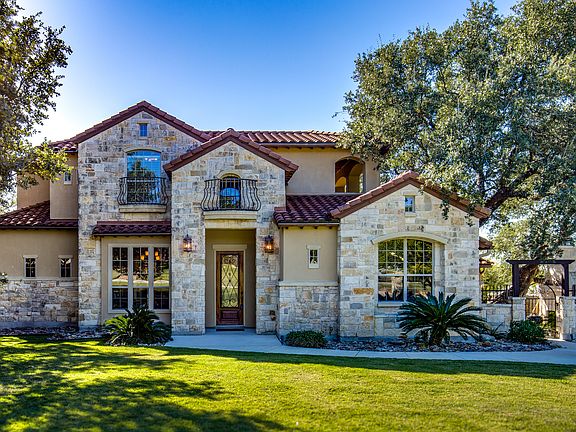 4th image of 8132 Colonial Woods