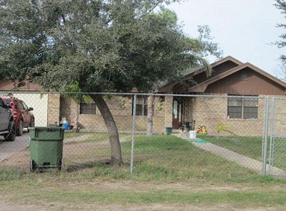 1st image of 306 Gardenia St
