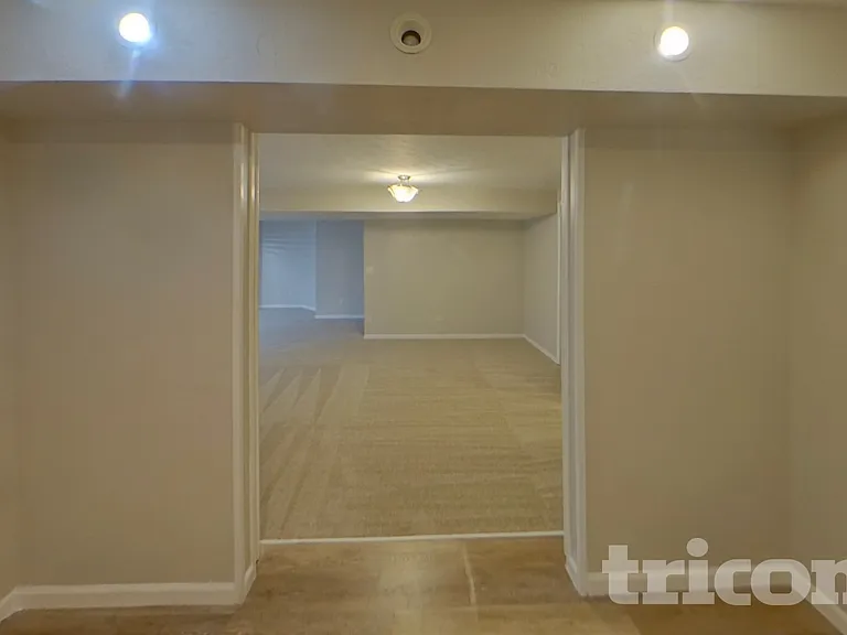 106 N 49th Avenue Ct — Photo 16