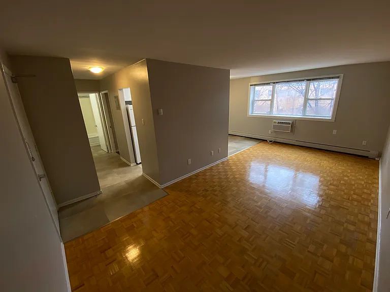 510 Burnell St #306 — Photo 8