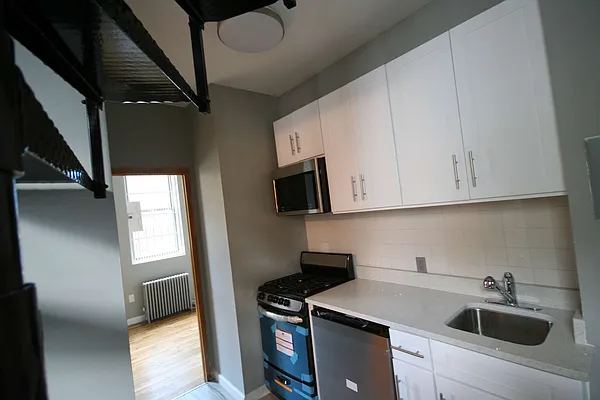 Rented by MetroNest | media 4