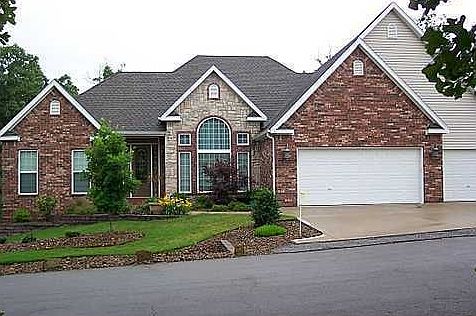 1st image of 8 Sidlaw Hills Dr