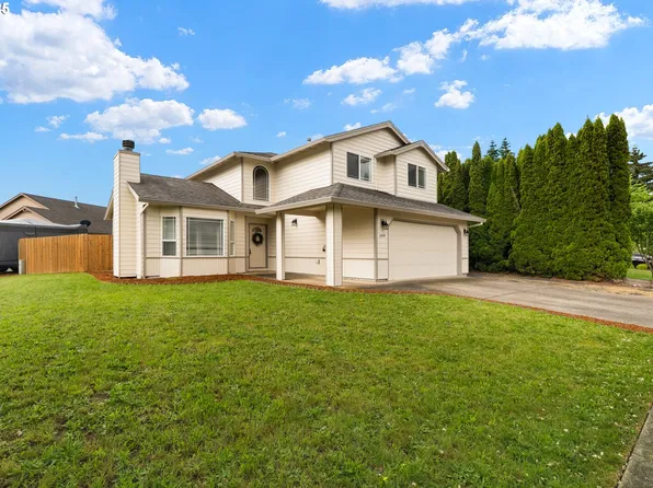 689 S Alpine St, Cornelius, OR 97113