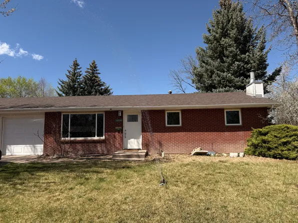 1916 Springfield Dr, Fort Collins, CO 80521