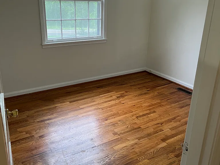 348 Woodycrest Ave — Photo 2