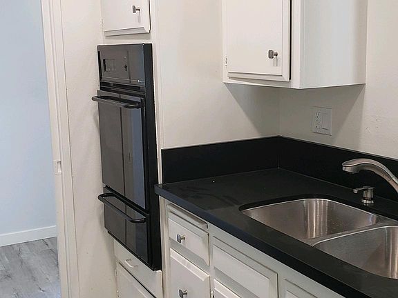 Kitchen on other side